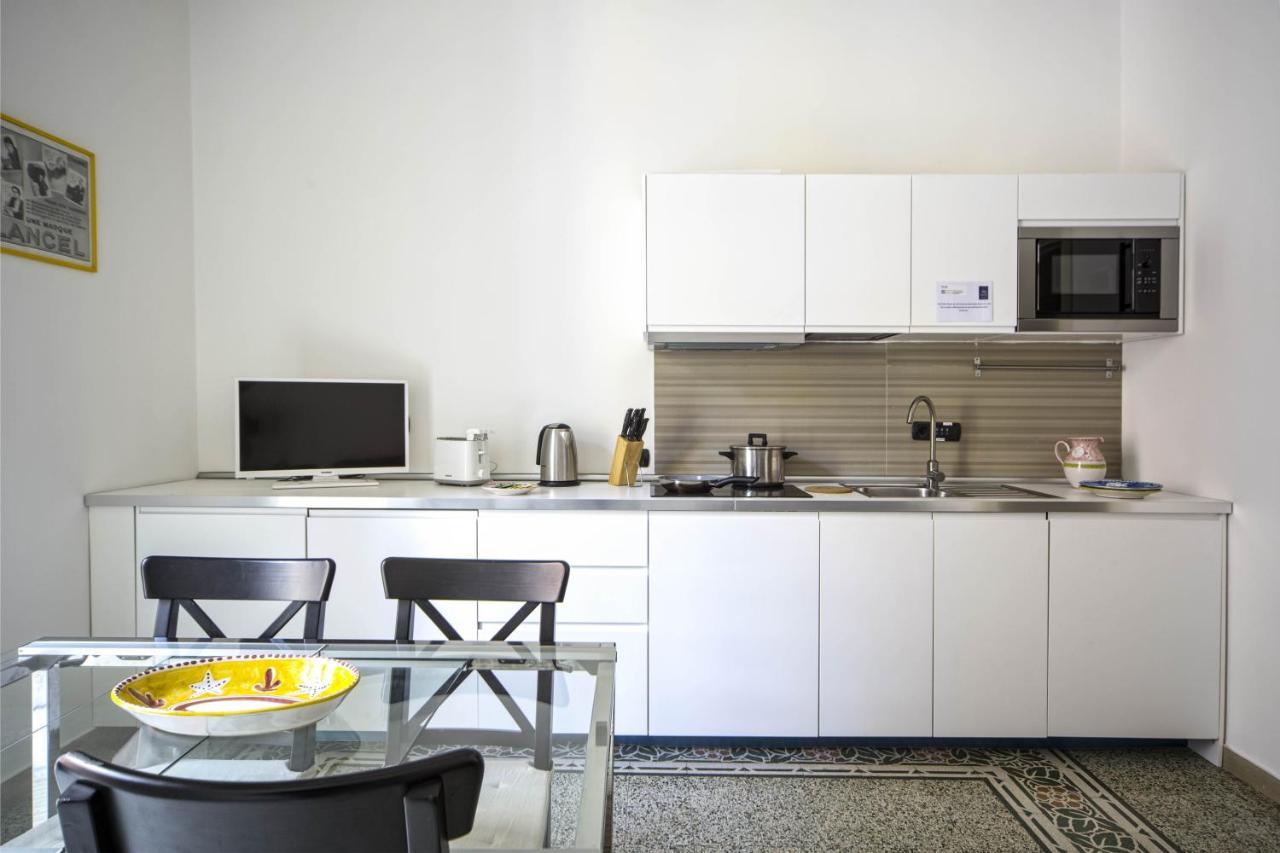 Casa Dante - Historic Apartment In The Perfect Naples Location Eksteriør billede